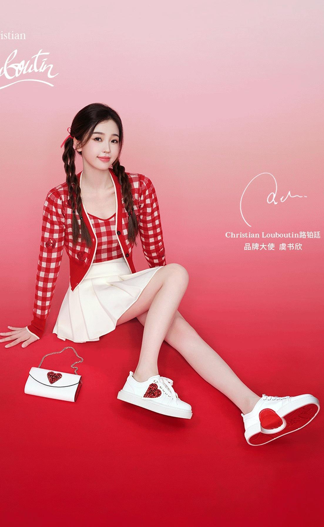明星都在穿的CL「红底鞋」！居然是这种脚感！