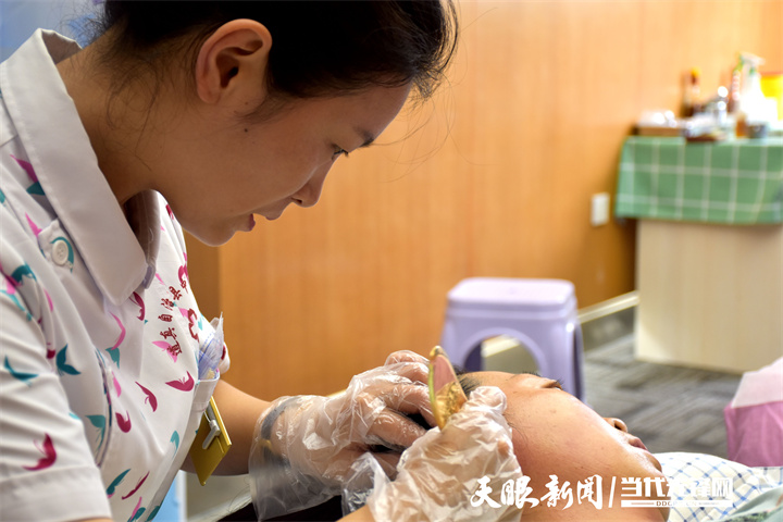 【健康连线】失眠、睡不着？道真自治县中医医院新技术助你安然入睡