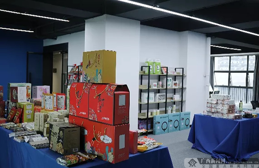 企鹅新媒体学堂和腾讯短视频直播运营中心入驻广西开拓区域品牌新生态