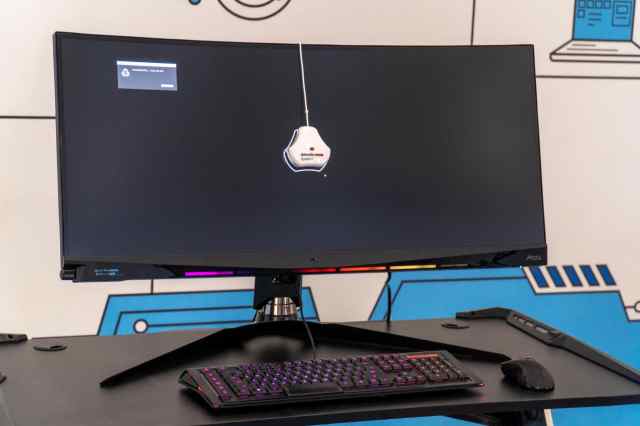 imax巨幕电影厅玩ps5,msi27英寸显示器测评