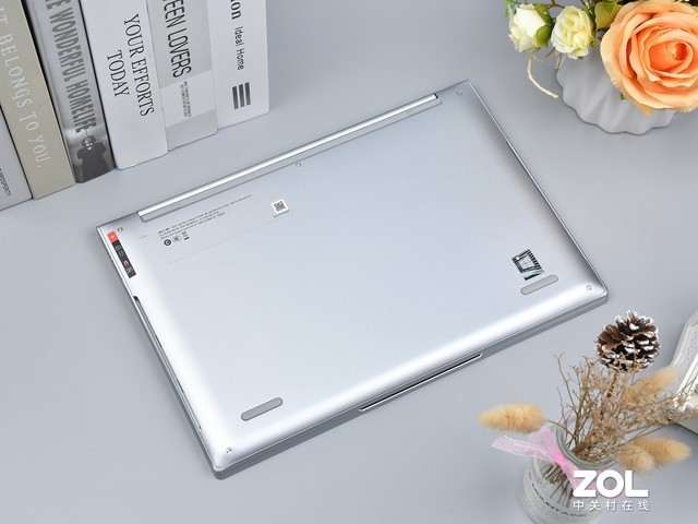 联想yogapro14s2022评测,联想yogapro14s至尊测评
