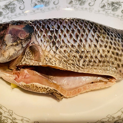 家常菜清蒸鱼视频教程,清蒸鱼创新教程