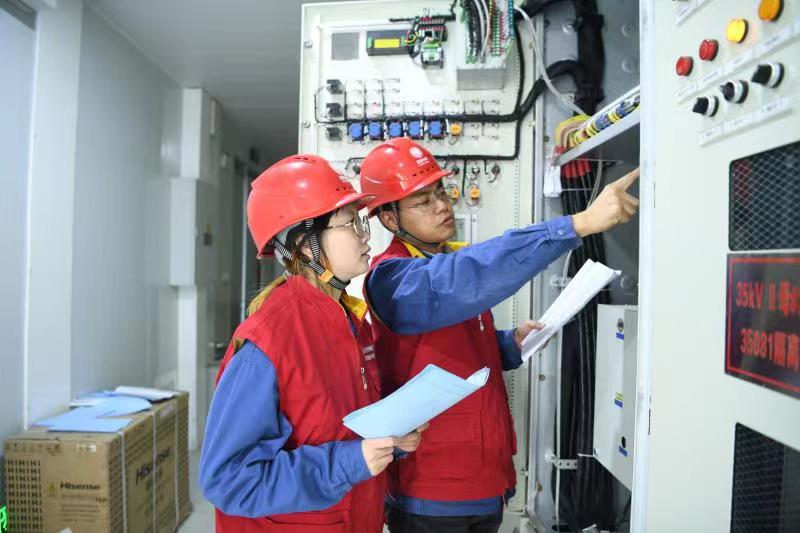 青海海东供电公司全力服务75兆瓦风电项目并网发电