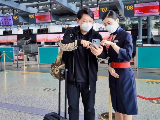 东航app购票后还需要值机吗,东航无纸化值机流程