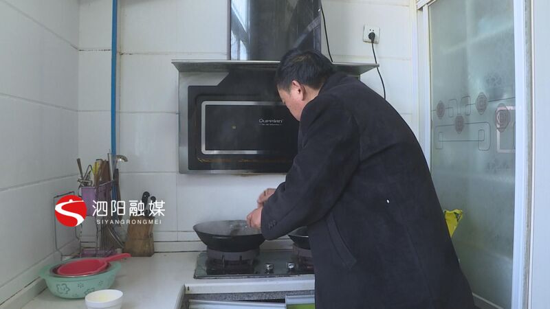 夏广飞：不离不弃照顾患病妻子三十余年