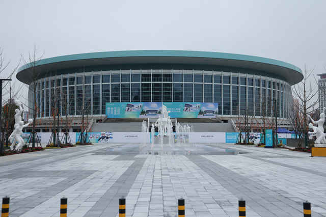 上海市徐汇区徐家汇万体馆,上海万体馆体育公园