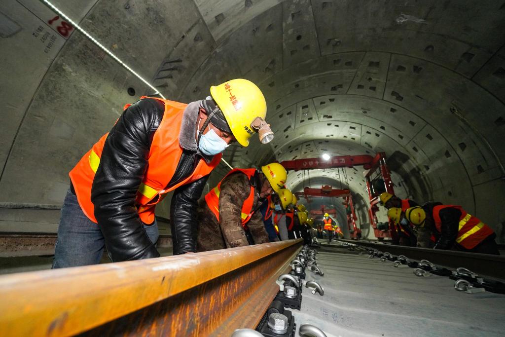 创新引领走在前,创新驱动走在前