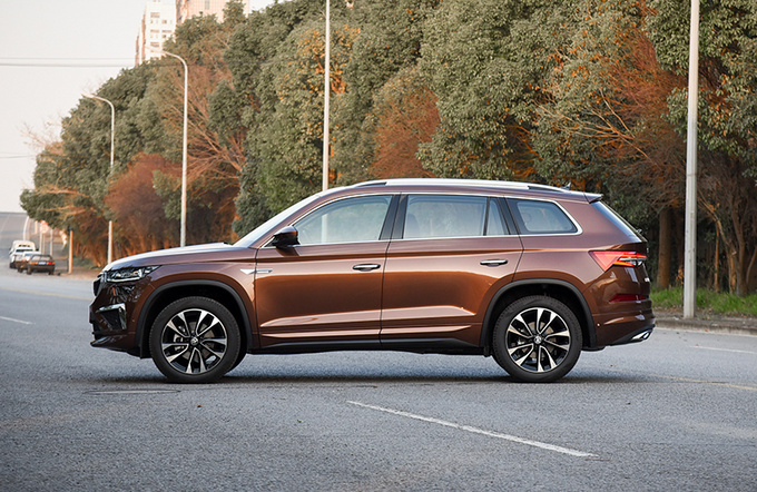 柯迪亚克2.0两驱百公里加速多少秒,试驾全新柯迪亚克全面焕新