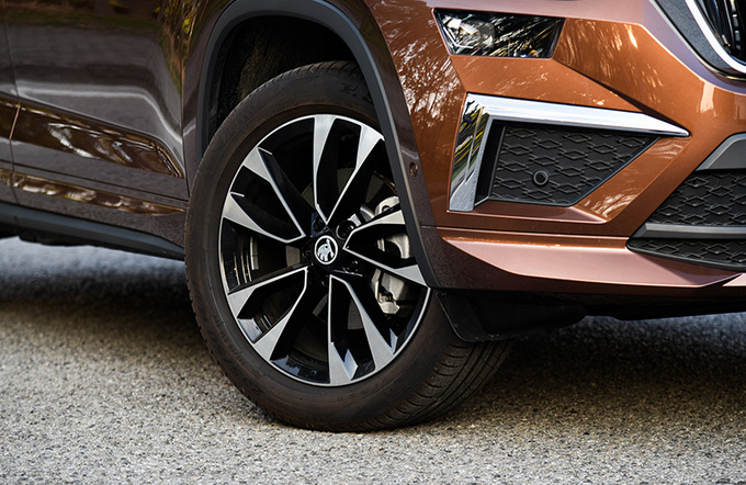 柯迪亚克2.0两驱百公里加速多少秒,试驾全新柯迪亚克全面焕新