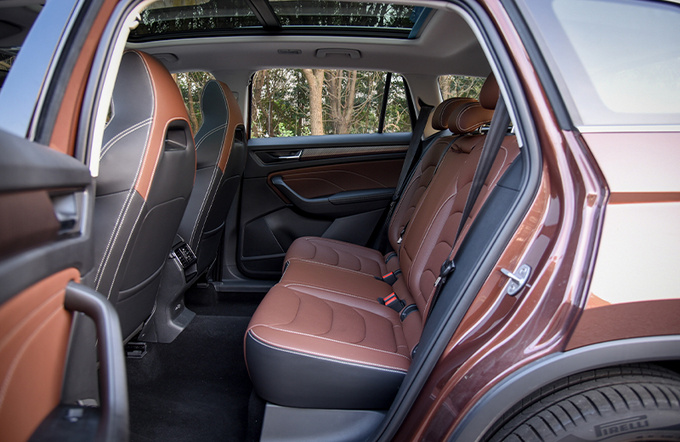 柯迪亚克2.0两驱百公里加速多少秒,试驾全新柯迪亚克全面焕新