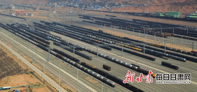 兰州北车站日出入车达25164辆创历史新高