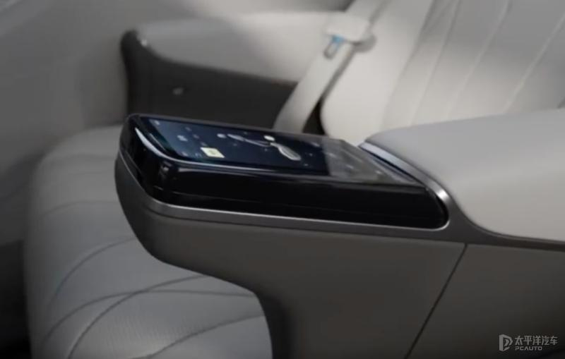 全新哈弗h6混动版,2021款第三代哈弗h6和缤智比较