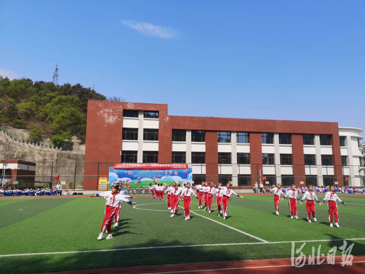 承德市石洞子沟小学六一,承德石洞子沟小学好吗