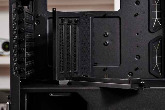 微星战神700机箱,微星700RL机箱