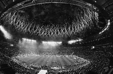 路易威登字母箱,路易威登奖杯