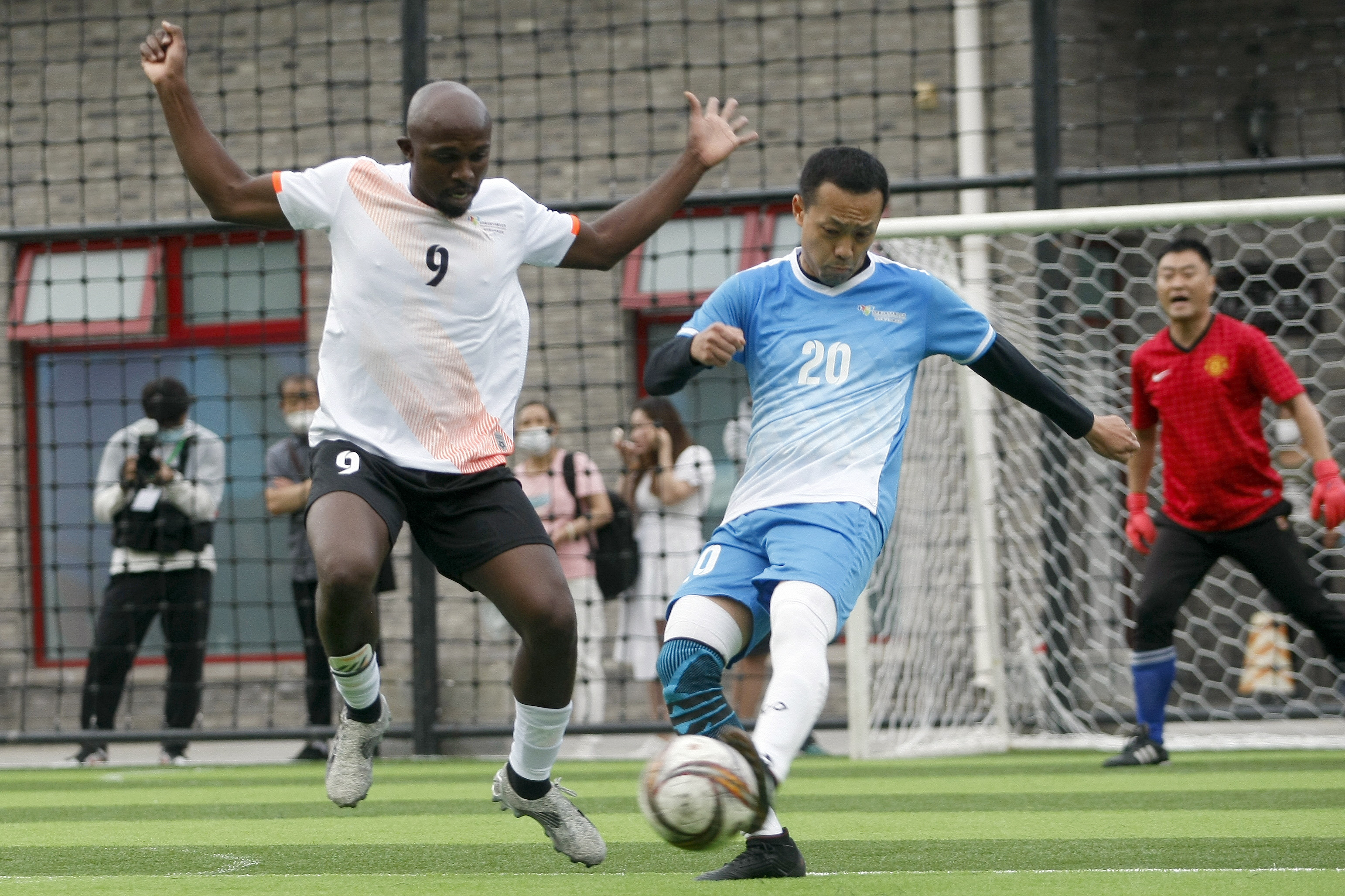 八达岭长城外国政要,多国驻华使节张家口赛区