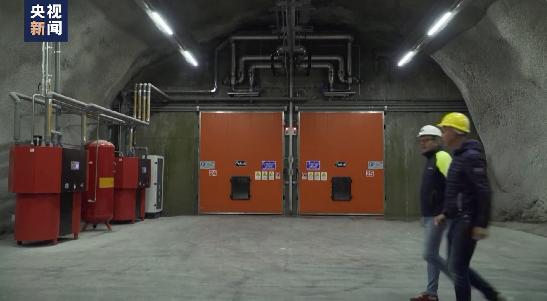 埃菲尔铁塔为省电将提前熄灯,巴黎铁塔提前一小时熄灯