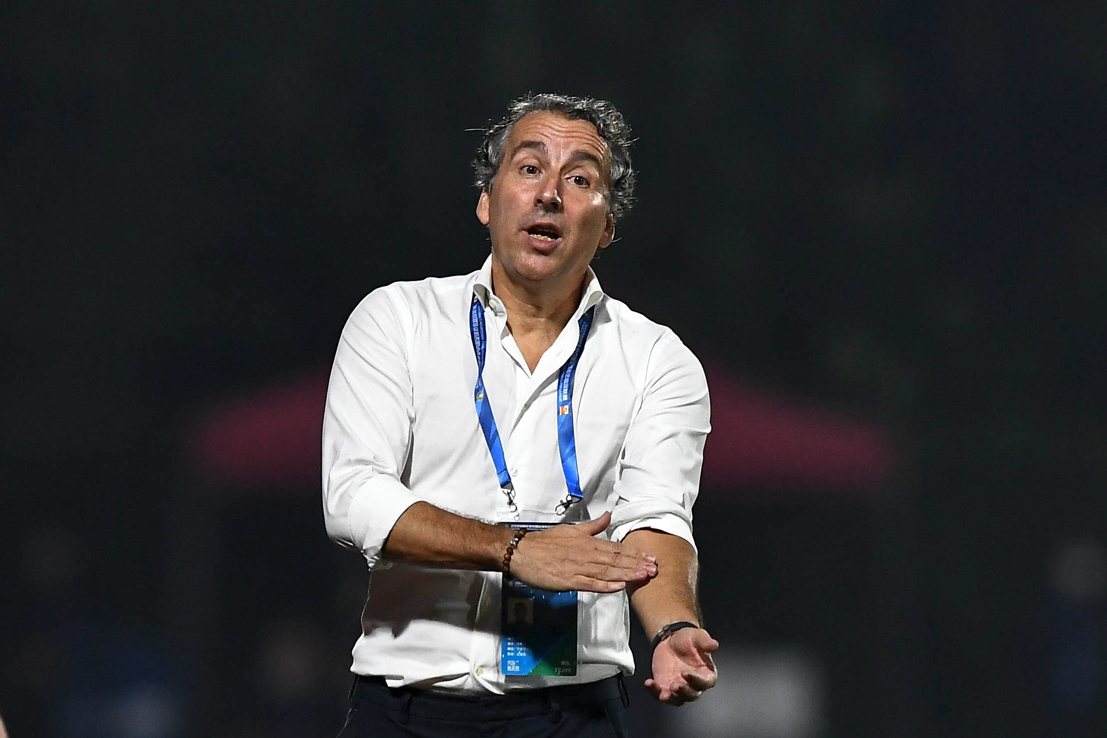 河南足球俱乐部vs成都蓉城,足球泰山队对成都蓉城队比赛