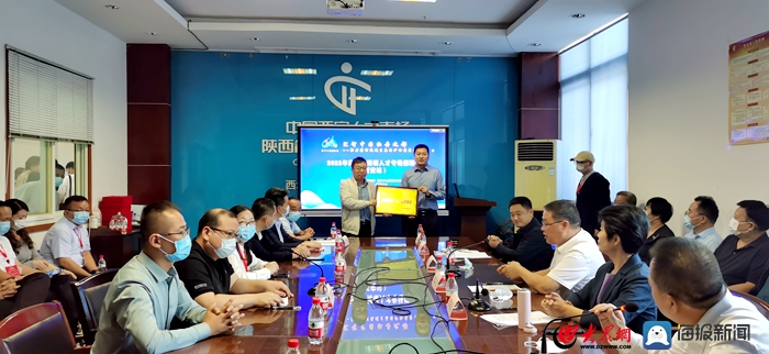 河北博硕人才招聘会,招硕引博招聘会现场