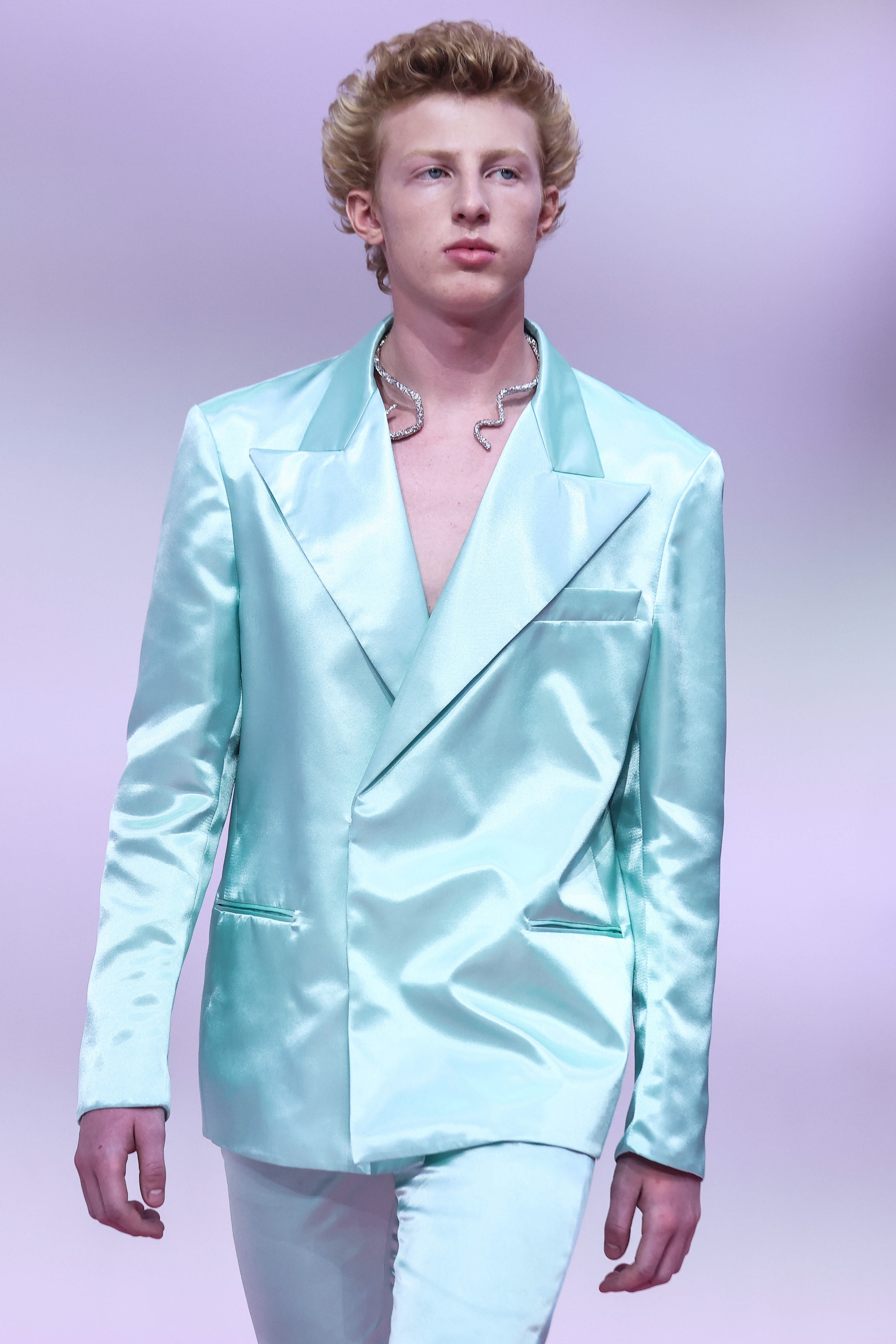 国际奢侈品牌时装秀,外代二线莫斯科