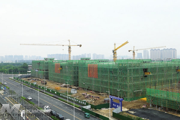 砥砺奋进二十载创新实干谱新篇,砥砺奋进谋发展继往开来谱新篇