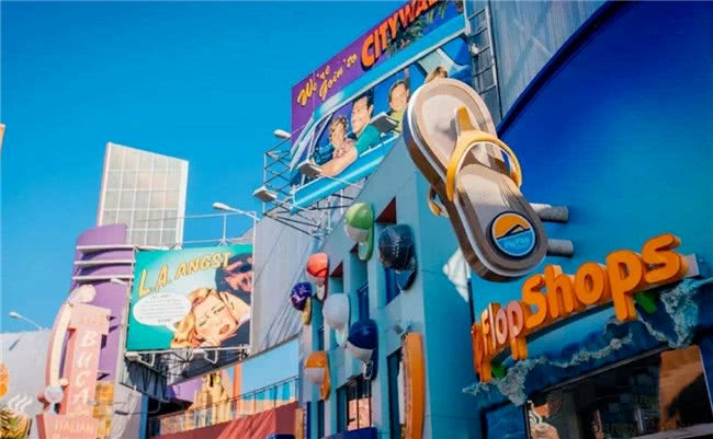 探索未来购物中心设计趋势,沉浸式主题街区购物中心的新出路