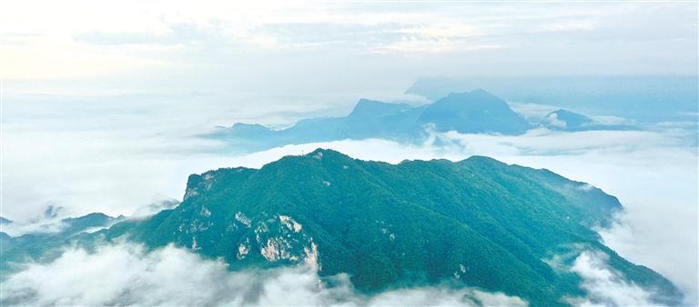 古道之上，一架山岭的传奇（报告文学）