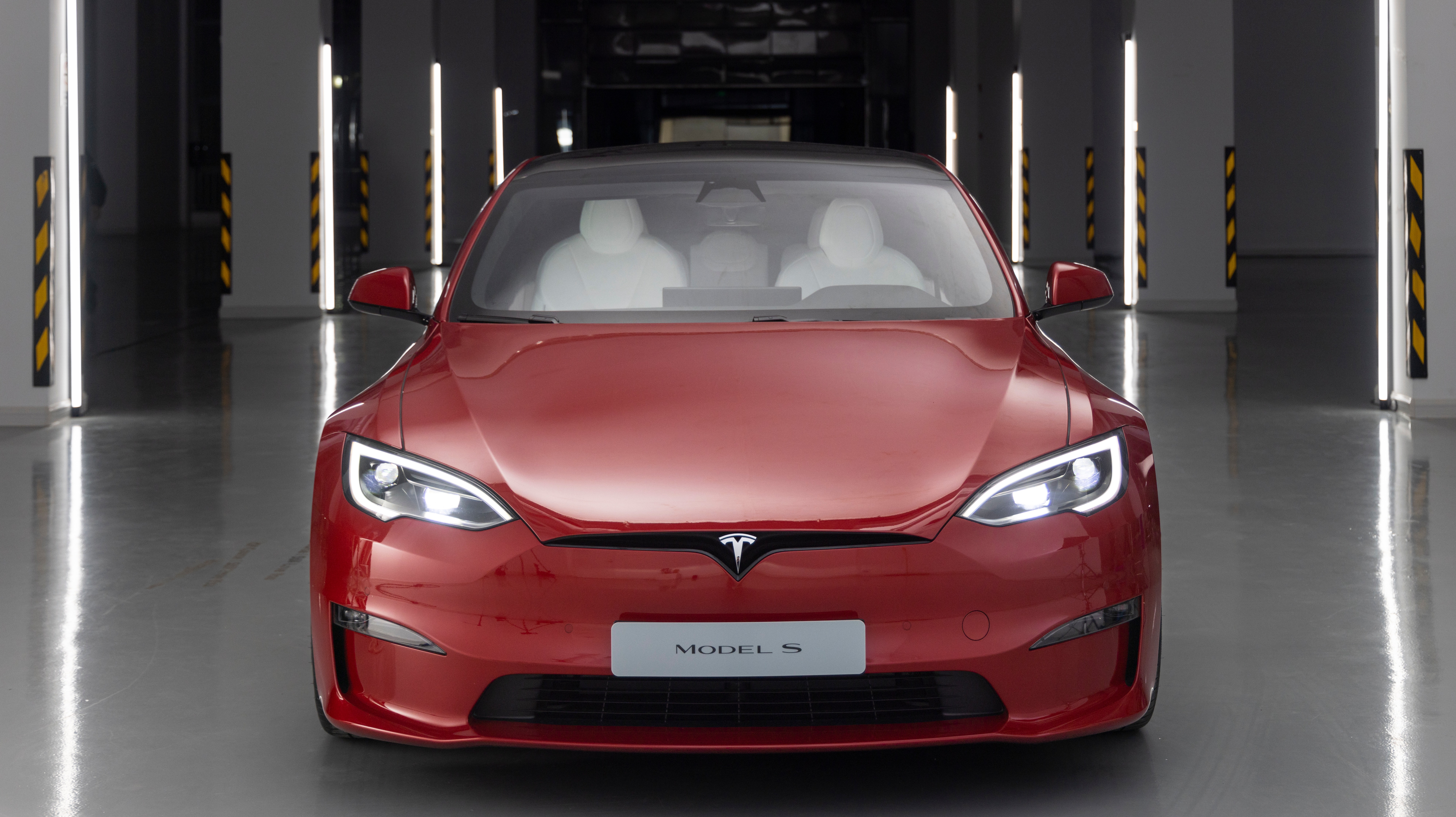 特斯拉新款百万豪车,特斯拉百万超跑