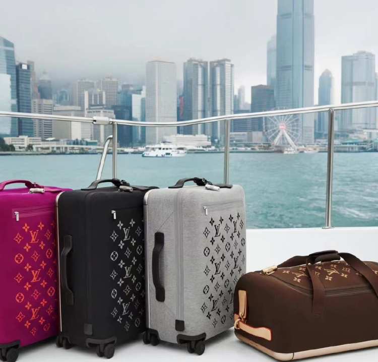 lvhorizon行李箱登机,lvhorizon四轮拉杆箱