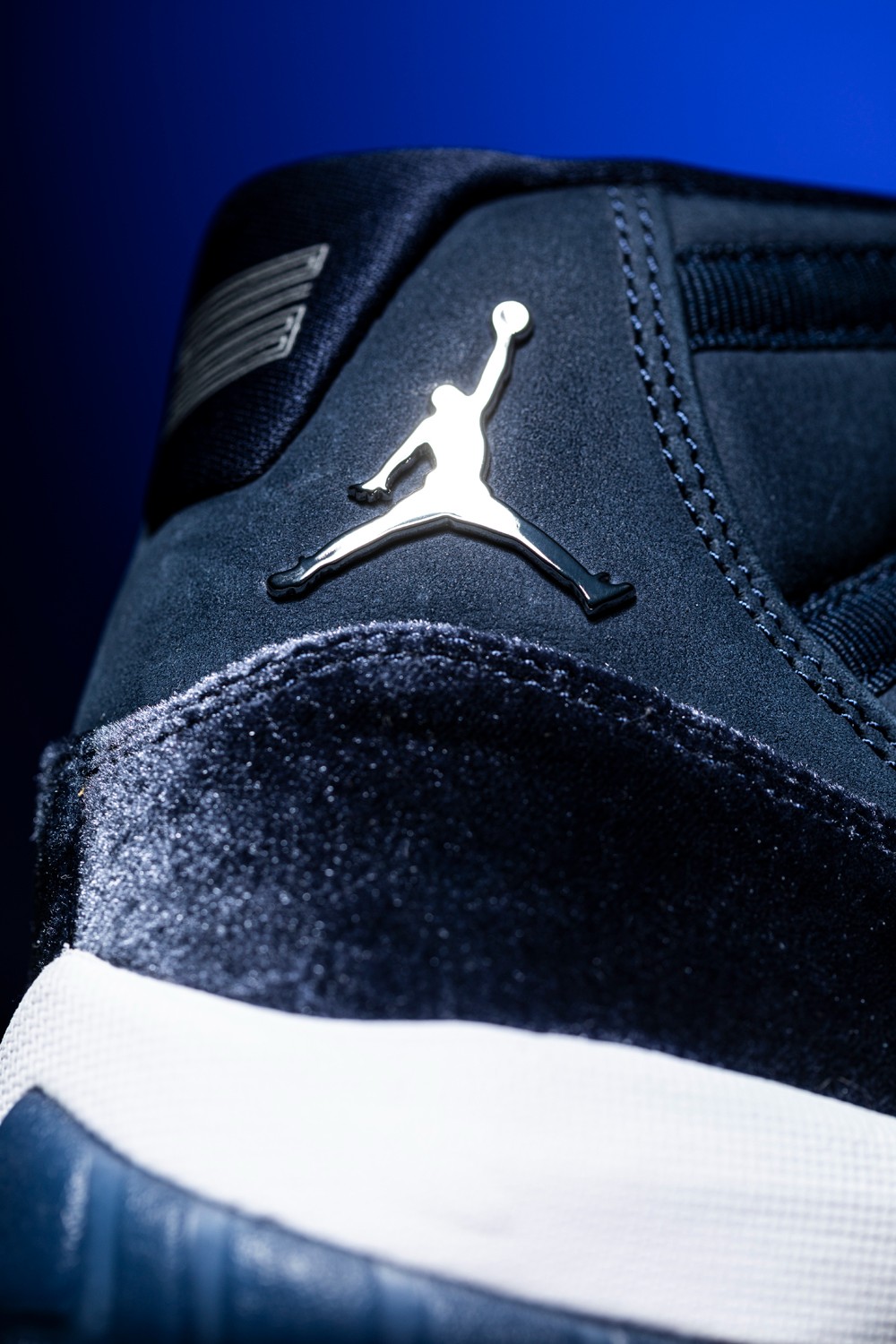 aj1芝加哥和黑脚趾哪个更值得买,2022aj1复刻芝加哥会破发吗