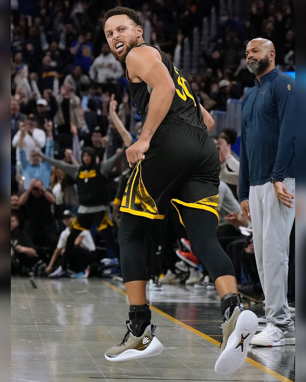 人傻了！尼克斯xKITH正式发布！两万观众一人送一件……