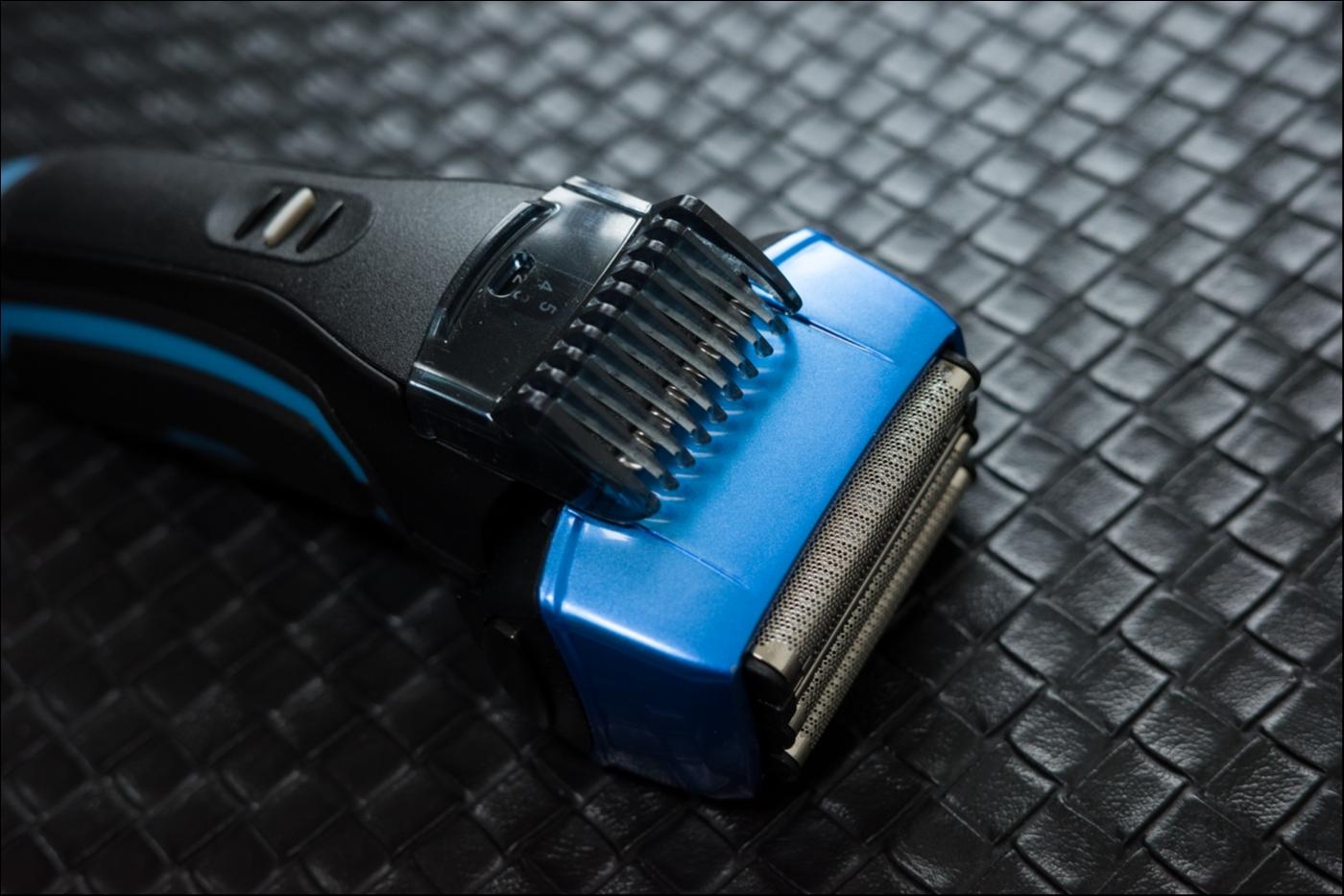 izumi剃须刀对比飞科,izumi剃须刀750