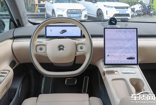 2022蔚来et7售价下调,蔚来et7车机叫什么
