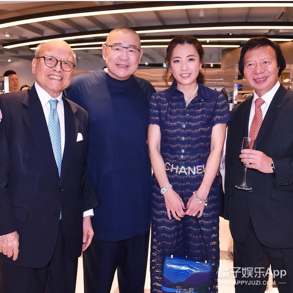 香港女首富甘比晒新照,香港女首富甘比今昔照片对比