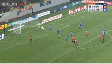 濯掍綋鐑涓秴浜夊啝澶ф垬,涓秴浜夊啝澶ф垙韪㈡垚绾㈢墝澶ф垬