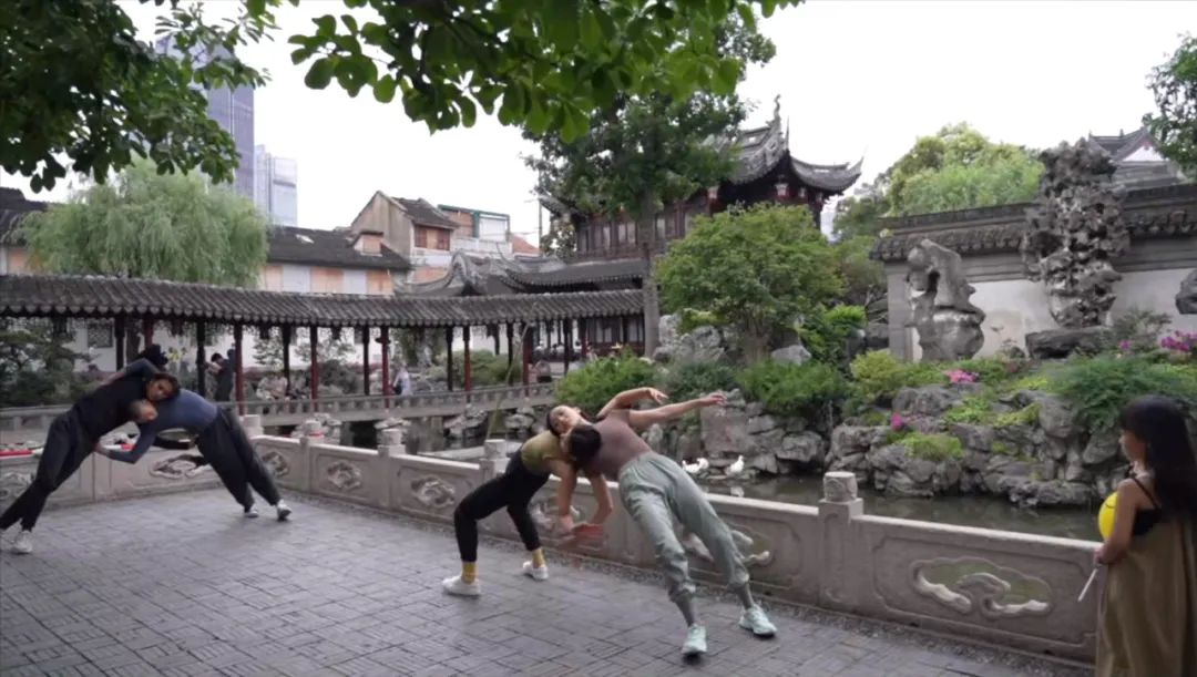 身体为媒，联结万物：五位舞蹈与行为艺术家的创作、行动与意识流｜“创意赋能”论坛回顾