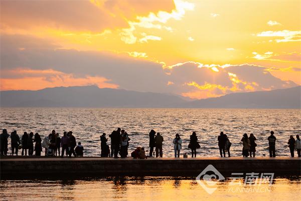昆明春节旅游攻略图文介绍,兔年春节这份攻略带你玩转昆明