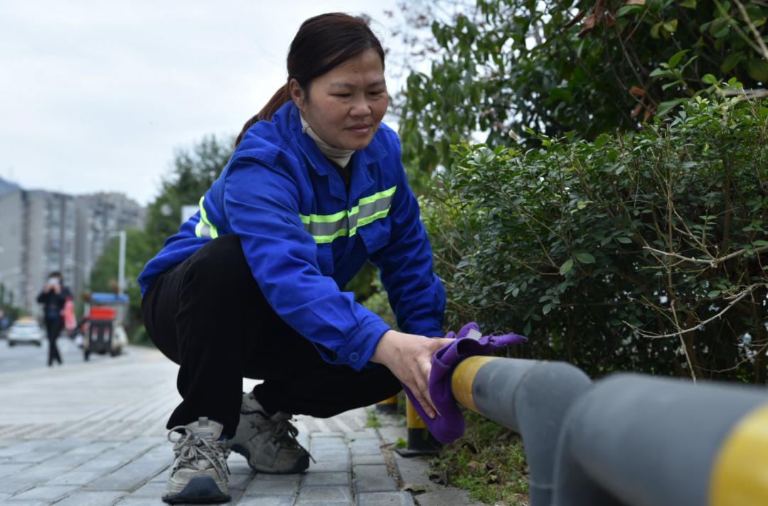 最美环卫工人专访,最美环卫工林桂珠