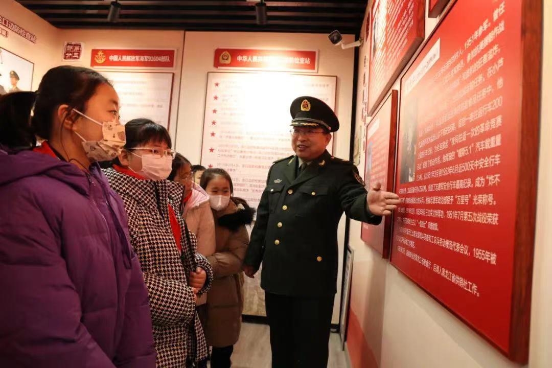 开学季第一课国防教育,开学第一课北辰区国防教育进校园