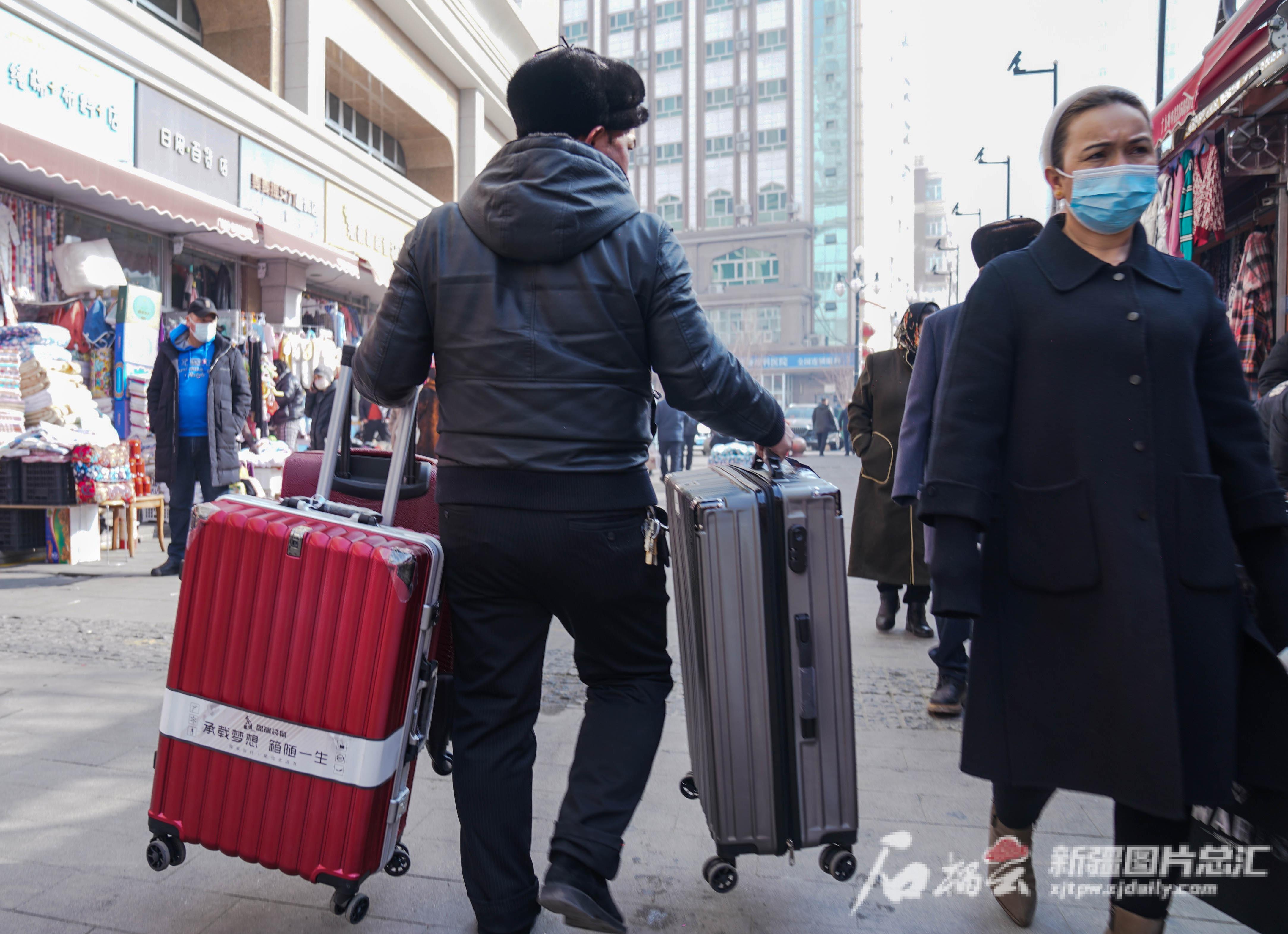 二道桥大巴扎步行街乌鲁木齐,乌鲁木齐河坝二巷小巴扎在哪