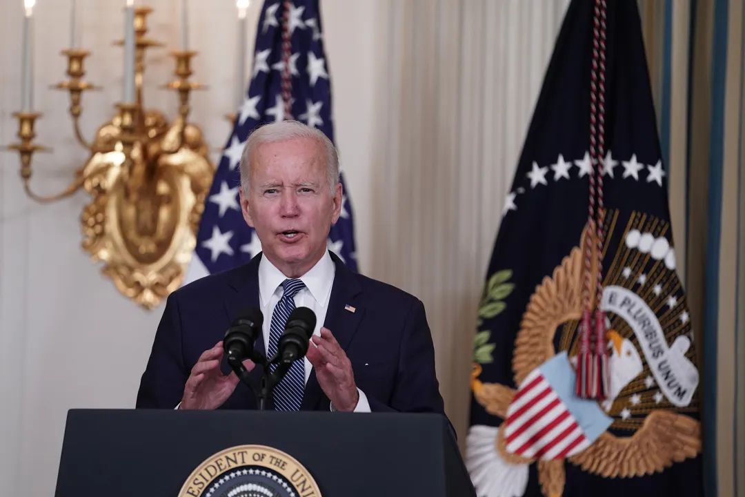 一周国际财经|美国AI诈骗暴增，“连哭腔都无比真实”；一天涨出“1个中国石油”，英伟达冲向万亿市值；耶伦推迟债务大限至6月5日