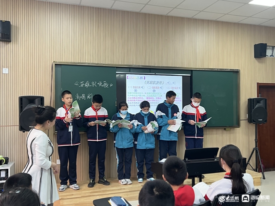 *藏西**昂仁中学师生赴淄博市张店区重庆路中学（八中北校）研学交流