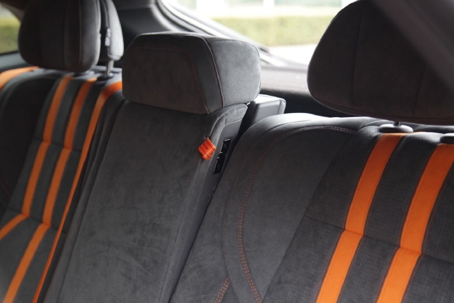 兼顾豪华与操控试驾2023款极氪001YOU版