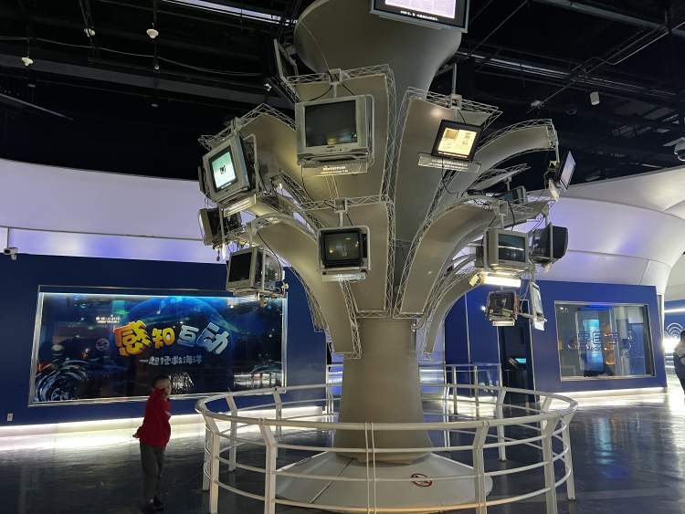 上海科技馆闭馆竟然有彩蛋！太羡慕最后一场电影的观众，有惊喜，值得永远珍藏的那种