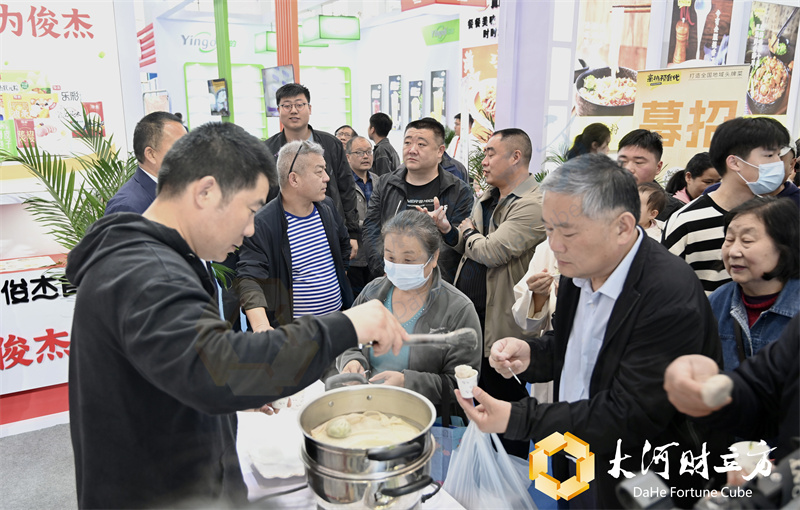 卫辉：35家企业一站式集中采购，有商超表示将设“预制菜专区”｜直击博览会⑥