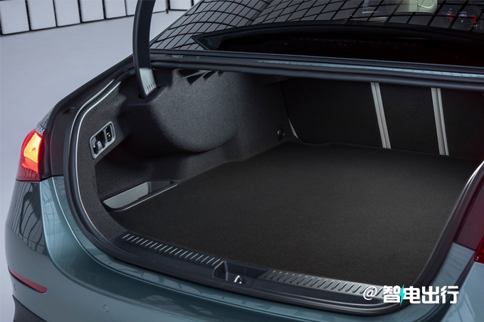 奔驰e级加长,奔驰全新e级将上市