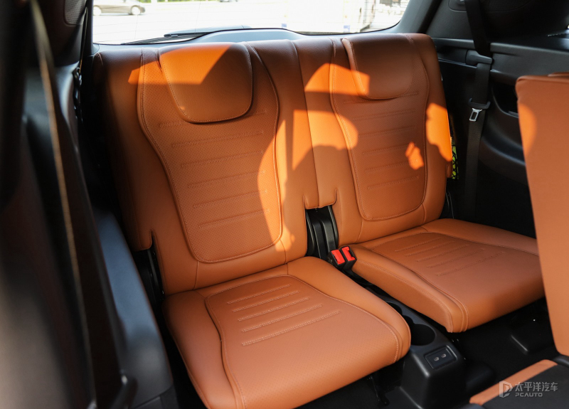 7.6秒破百实测2018款奔驰glc300,深度试驾奔驰glc300l2024款