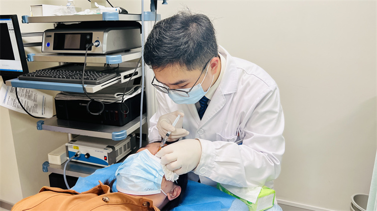 眼睛长期眼屎多是什么原因,眼病眼屎多