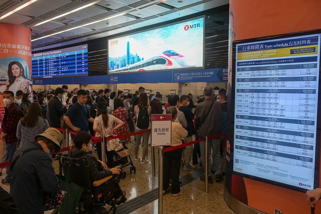 港澳回乡证可以在内地购高铁票吗,用回乡证买高铁票需要取票吗