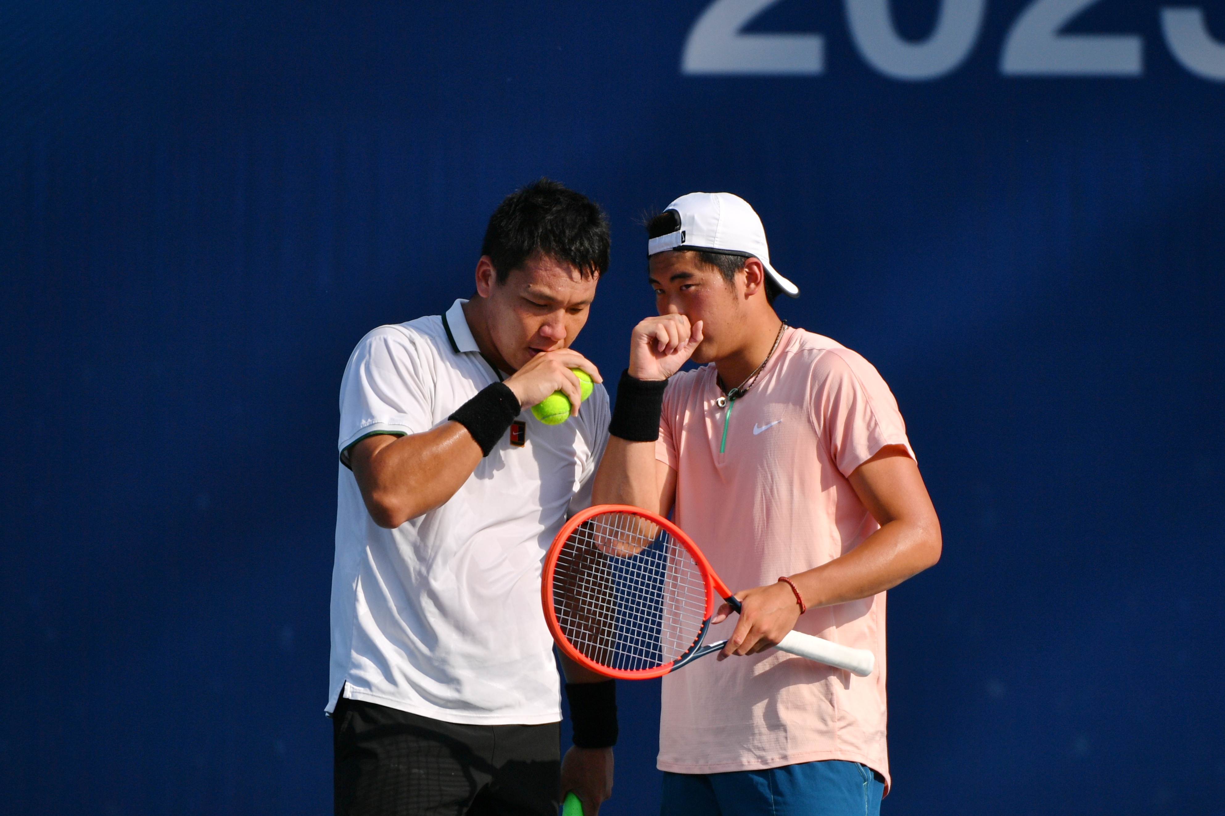 #（体育）网球——中巡赛常州公开赛：赵兆/孙浅男双夺冠